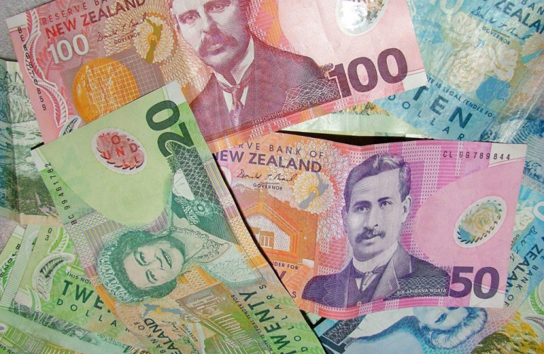 nz money 1024x683